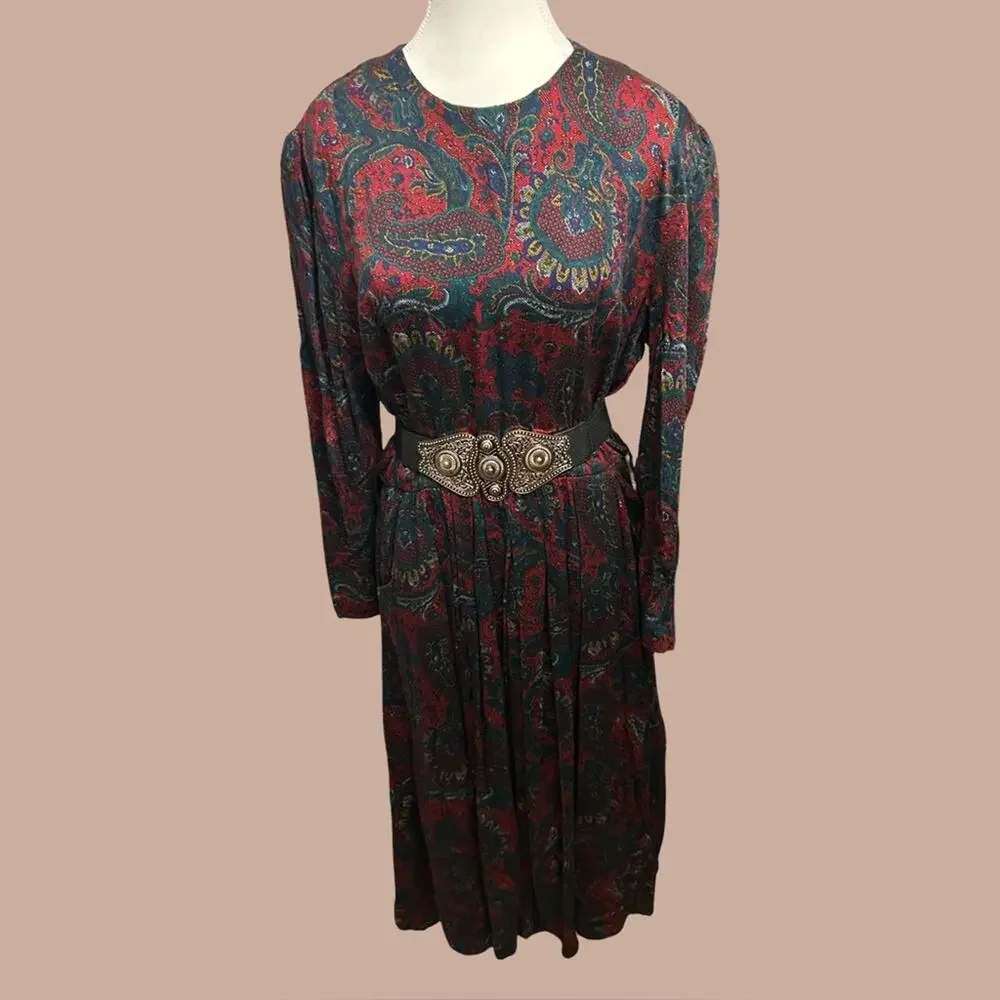 Vintage Jessica Howard Paisley Button‑Back Dress – Pockets, Jewel‑Tone Print